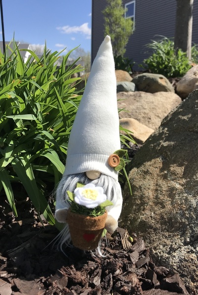 Mothers Day Gnome2